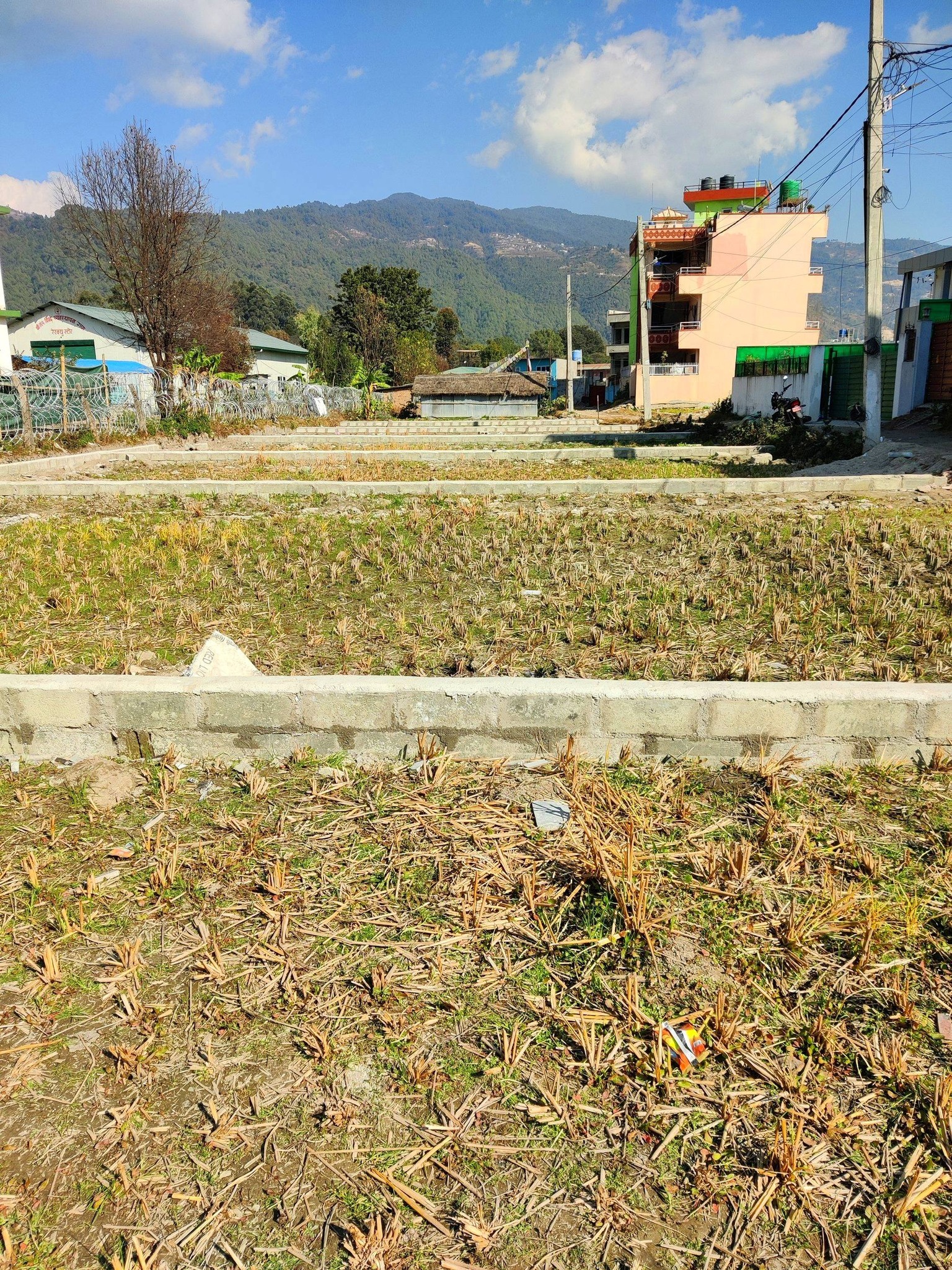land 4