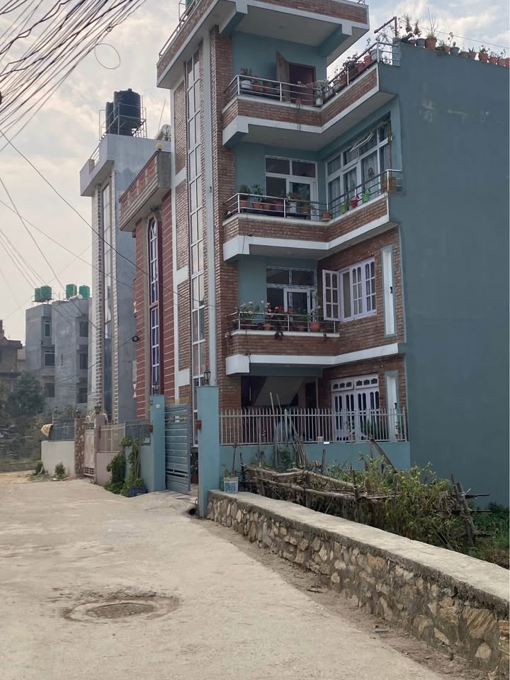3 तल्ला घर बिकृमा